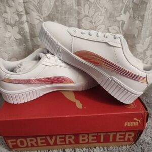 Puma Carina 2.0 Holo Sneakers Youth/Junior Size 5.5